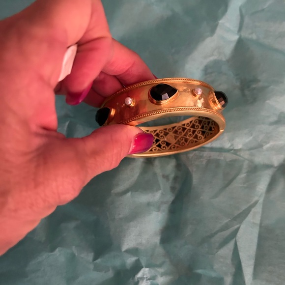 Julie Vos obsidian black Cannes statement hinge bangle bracelet NWT - Picture 2 of 4